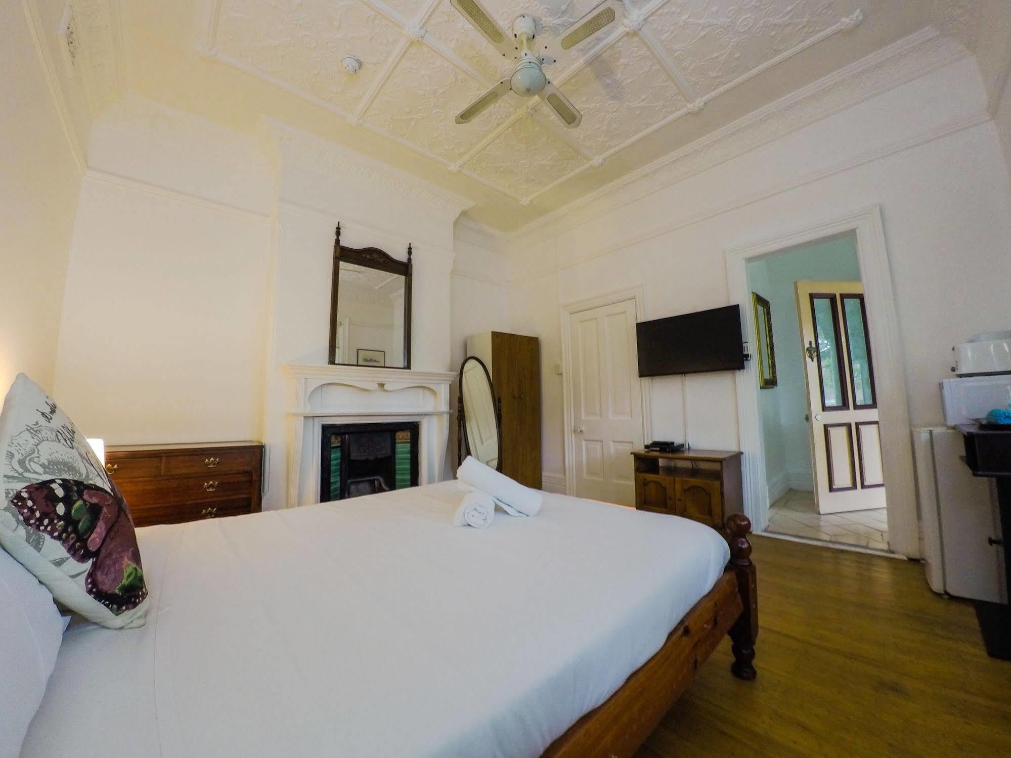 Manly Waves Hotel Sydney Buitenkant foto